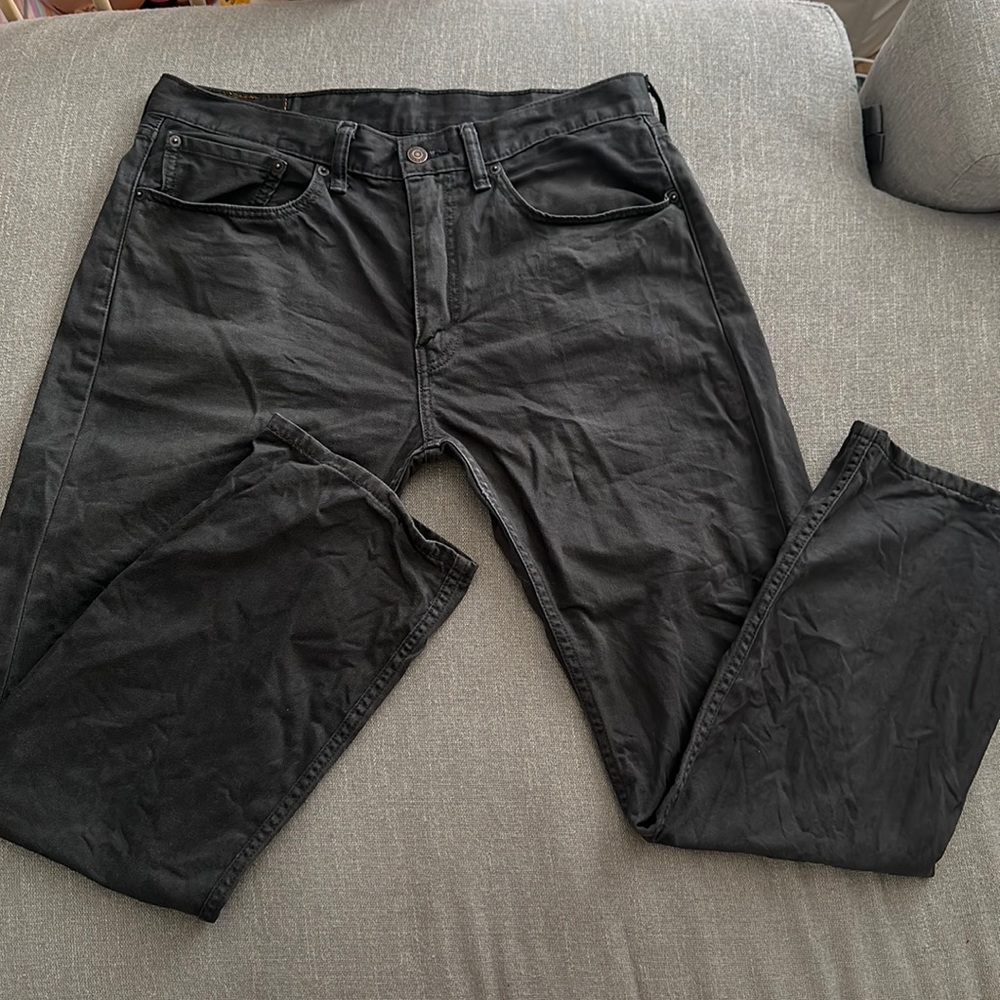 Mens grey Levi’s 502